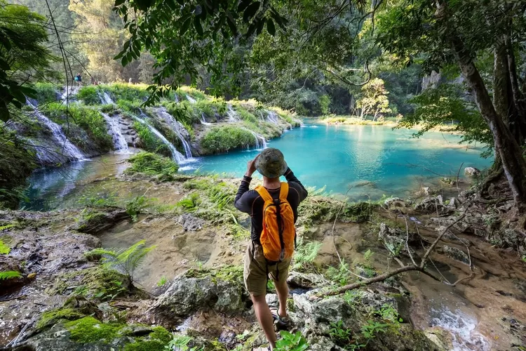 Rekomendasi Wisata Terbaik Di Kalimantan Barat
